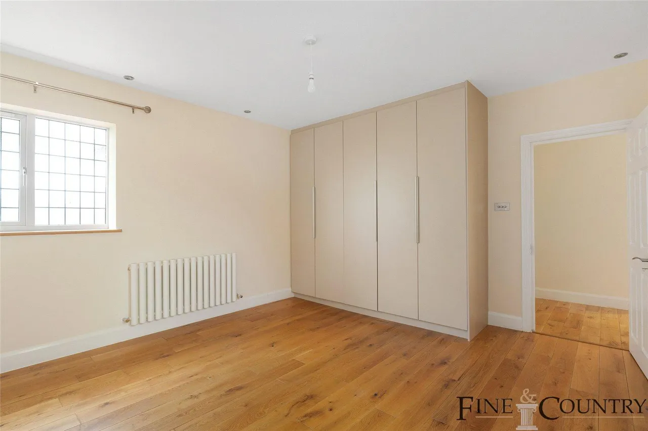 Sidmouth Road, London, photo 19