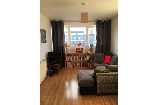 Carroll Close, London, E15, photo 20