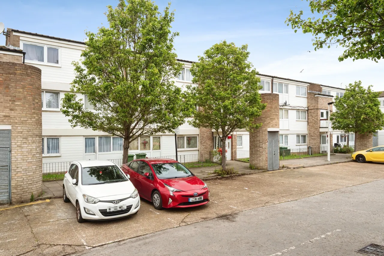 Carroll Close, London, E15, photo 6