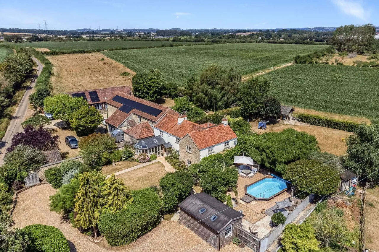 Notton Park, Lacock, SN15, photo 2