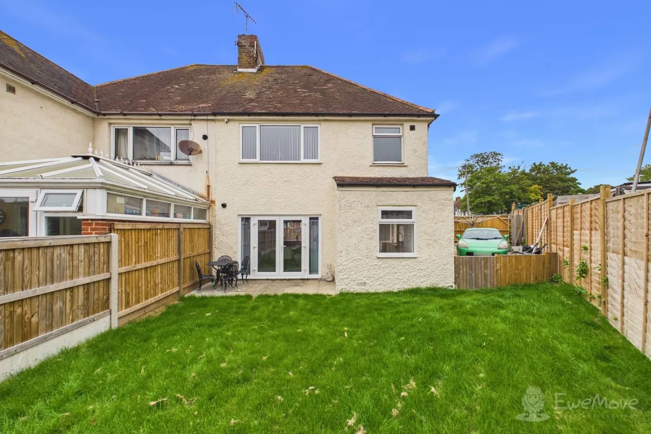 Downs Road, Folkestone, CT19, photo 3