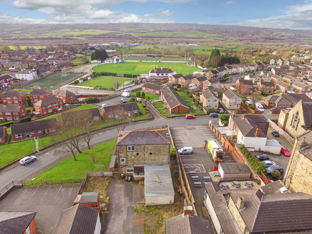 Queen Street, Ossett, photo 4