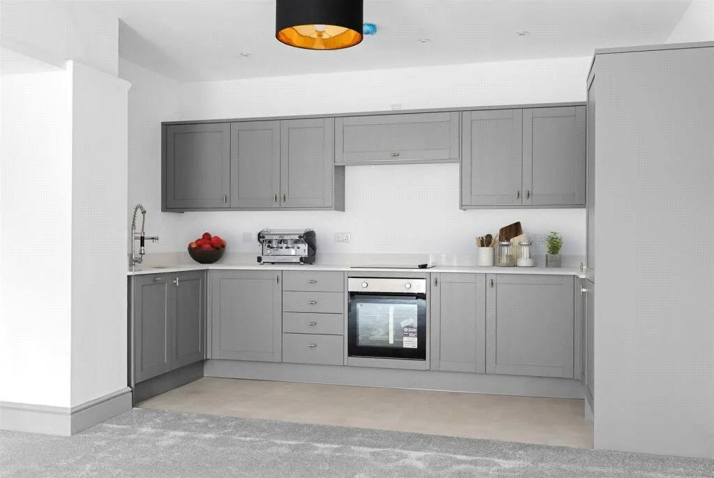 Birmingham Road, Bromsgrove, Worcestershire, B61 0DJ, photo 5