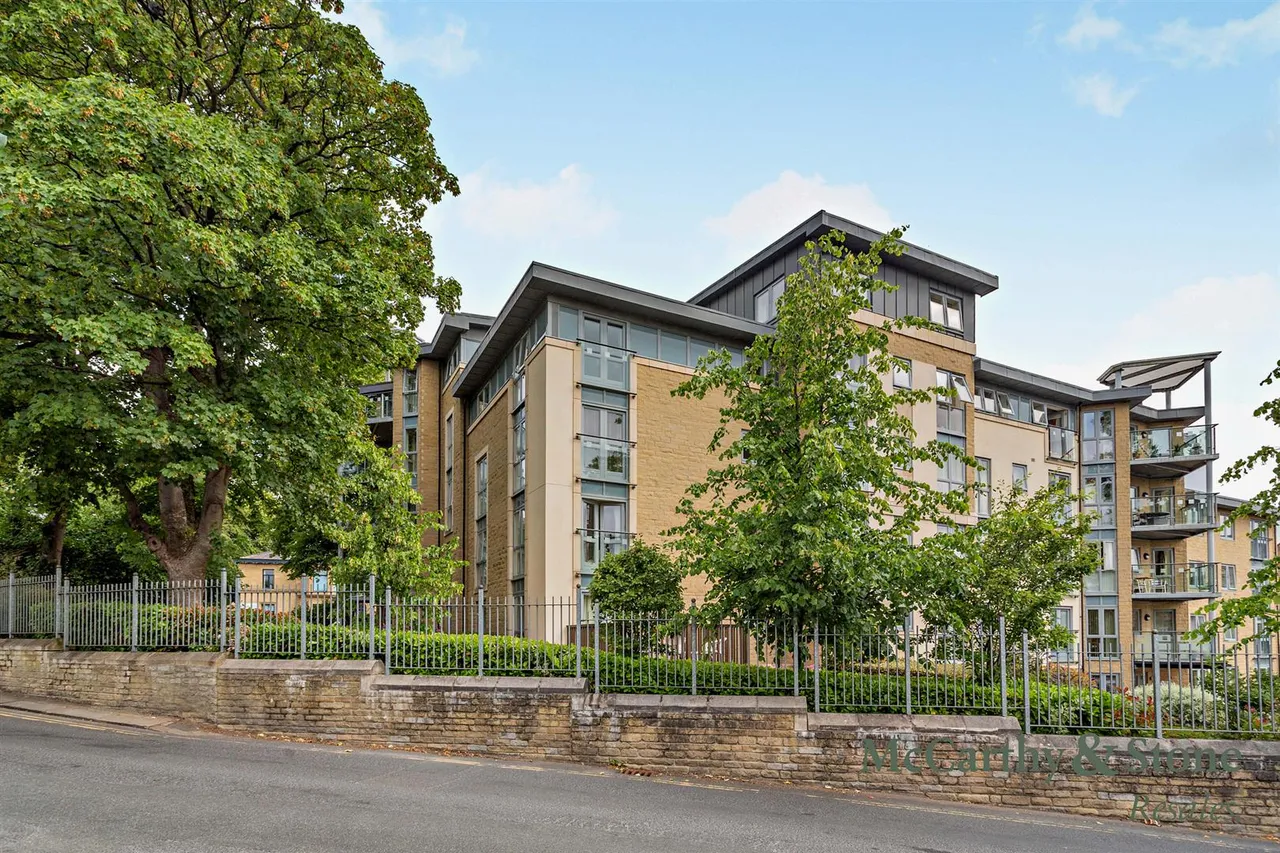 Oxford Road, Halifax, HX1, photo 19