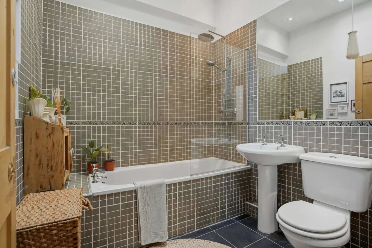 Cumberland Street, New Town, EH3, photo 9
