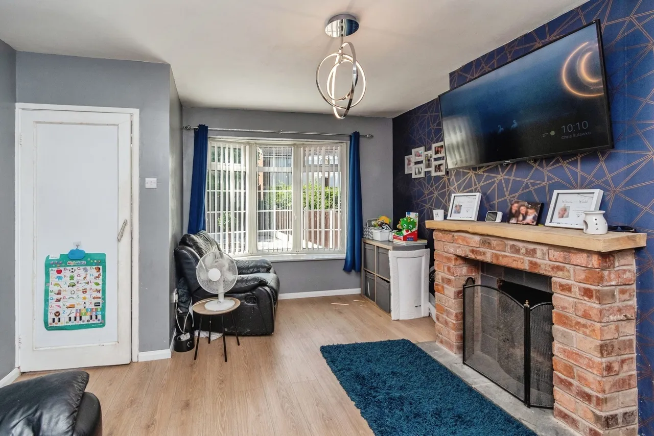 Bloxwich Lane, Walsall, WS2, photo 5