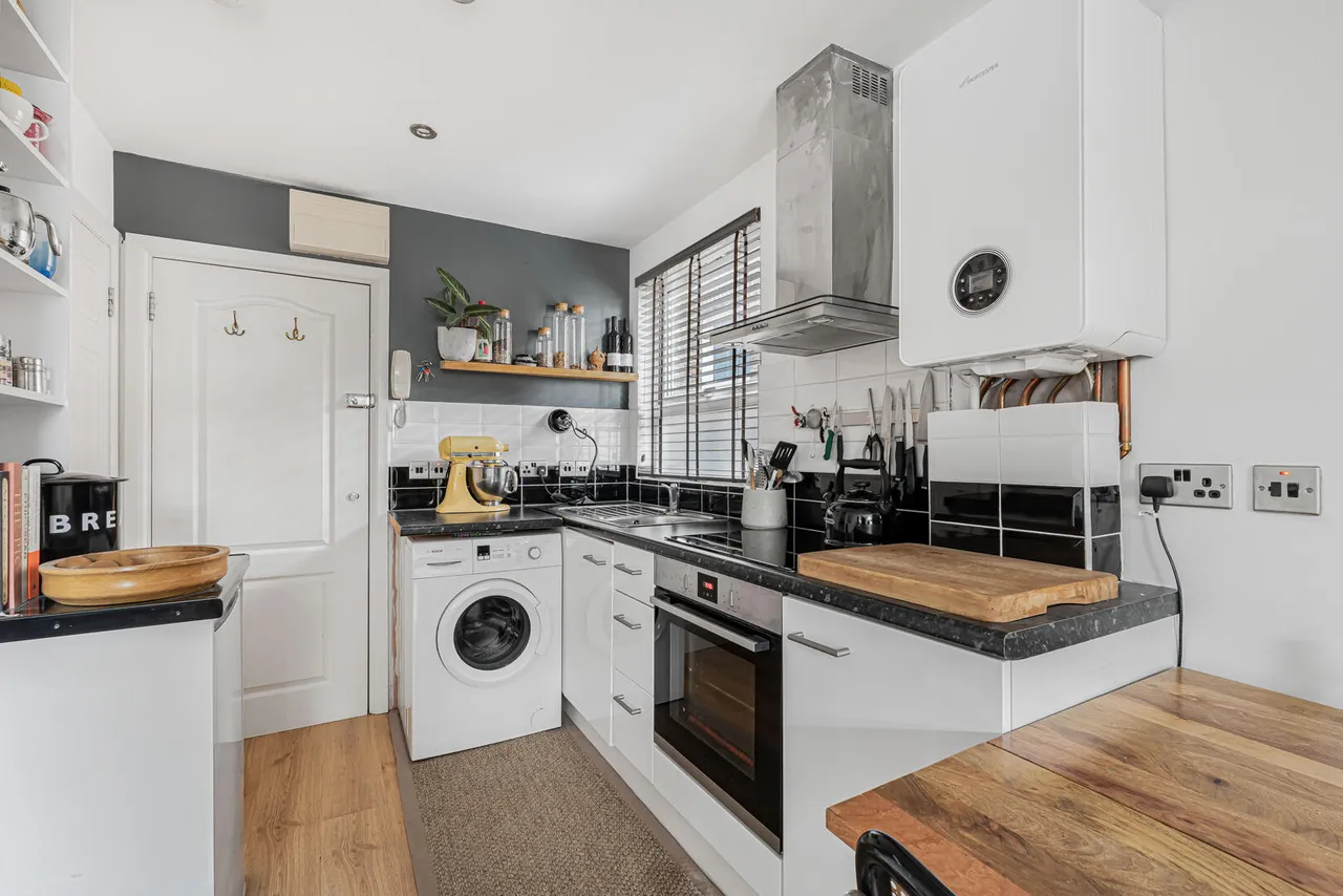 Ferme Park Road, Hornsey, N8, photo 5
