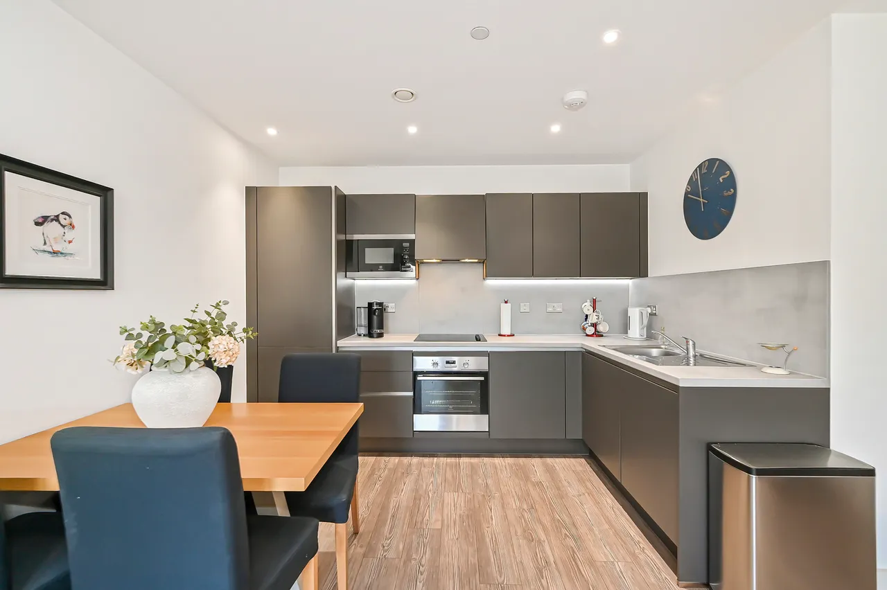 Lyall House, London, E13, photo 4