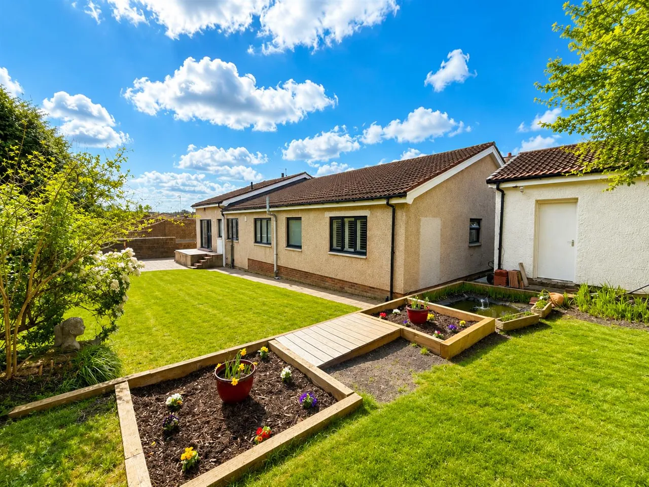 Fernhill Grange, Bothwell, Glasgow, G71 8SH, photo 2
