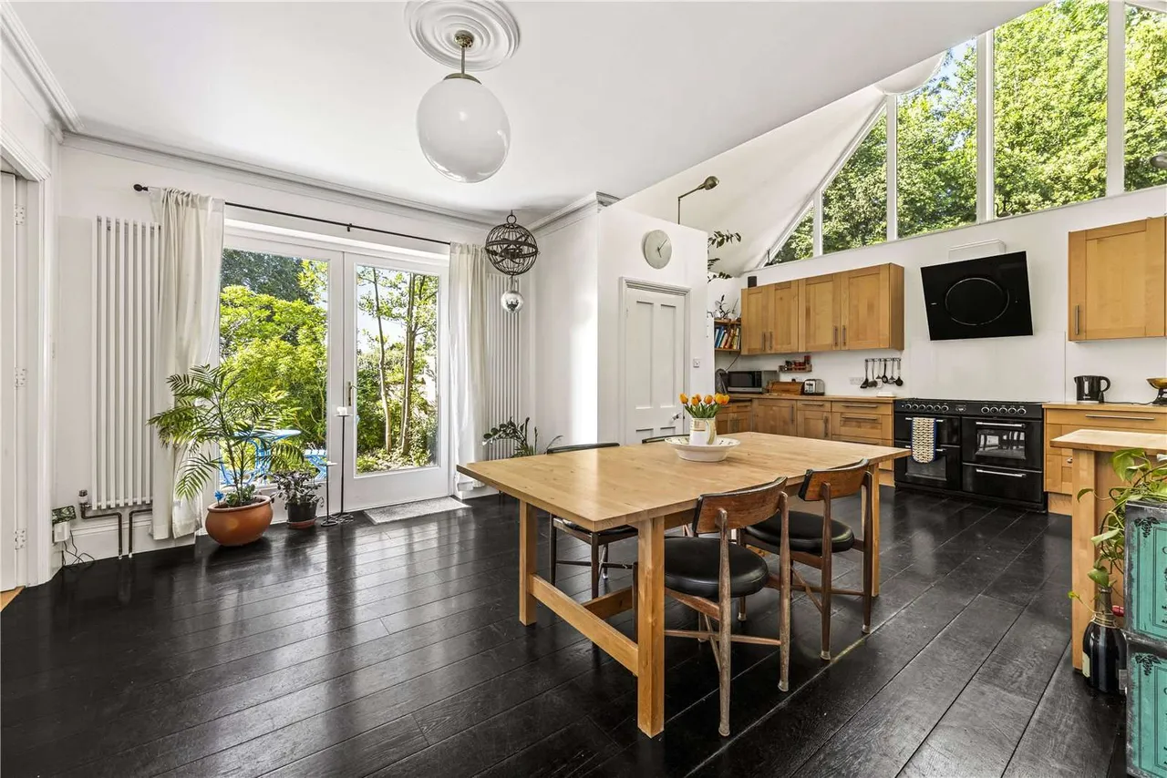 Broadwater Rise, Guildford, Surrey, GU1 2LA, photo 10