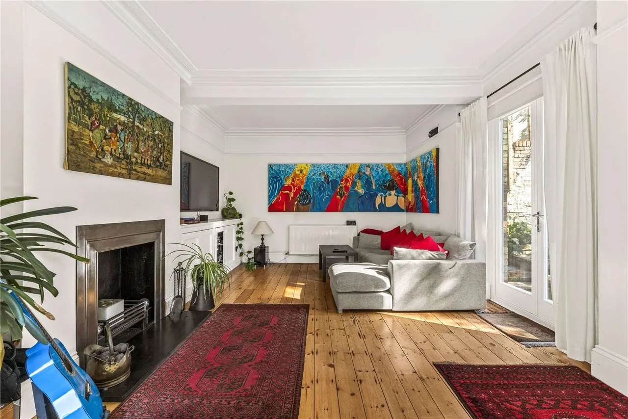 Broadwater Rise, Guildford, Surrey, GU1 2LA, photo 5