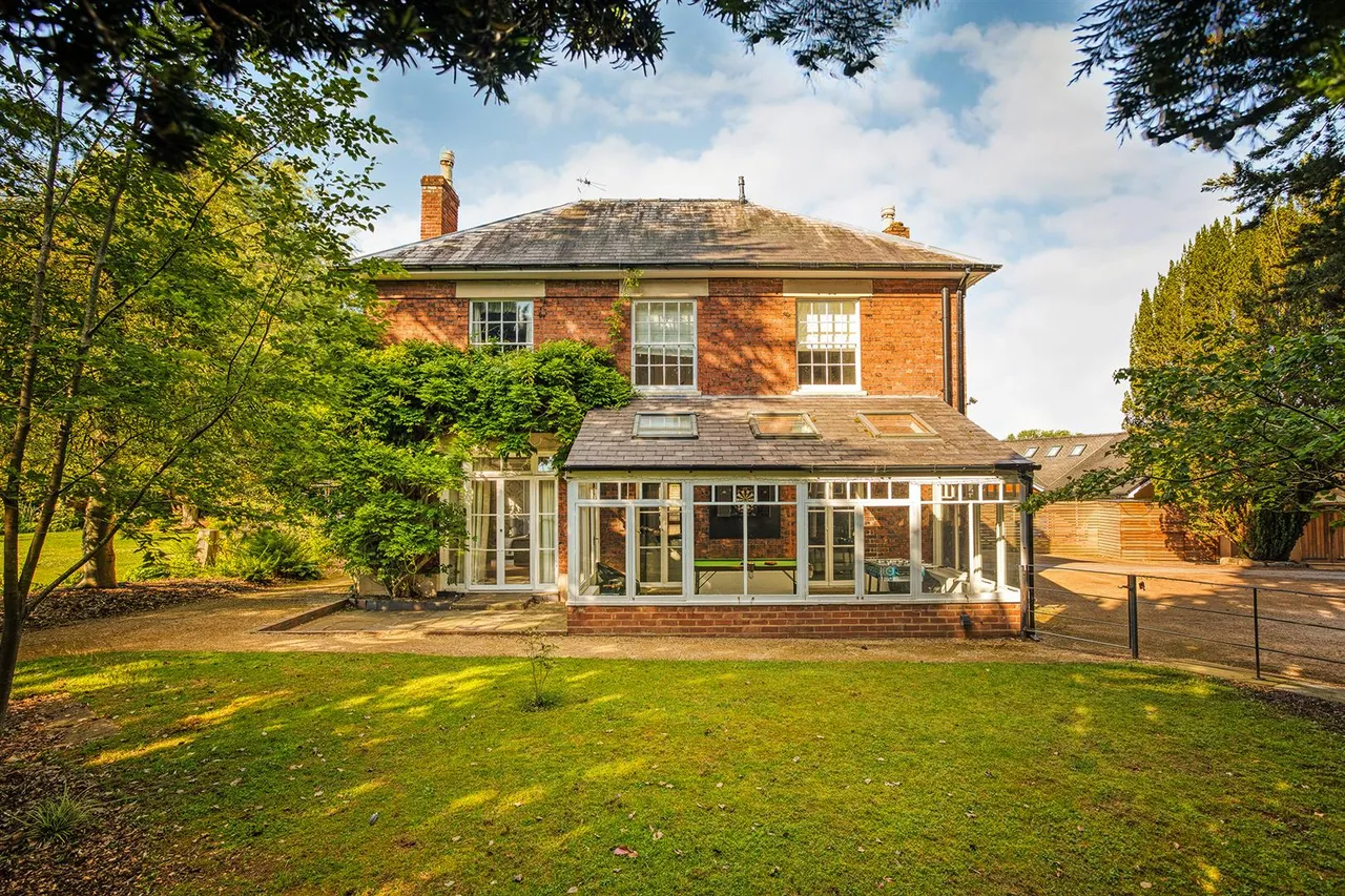 Mitre Drive, Repton, photo 50