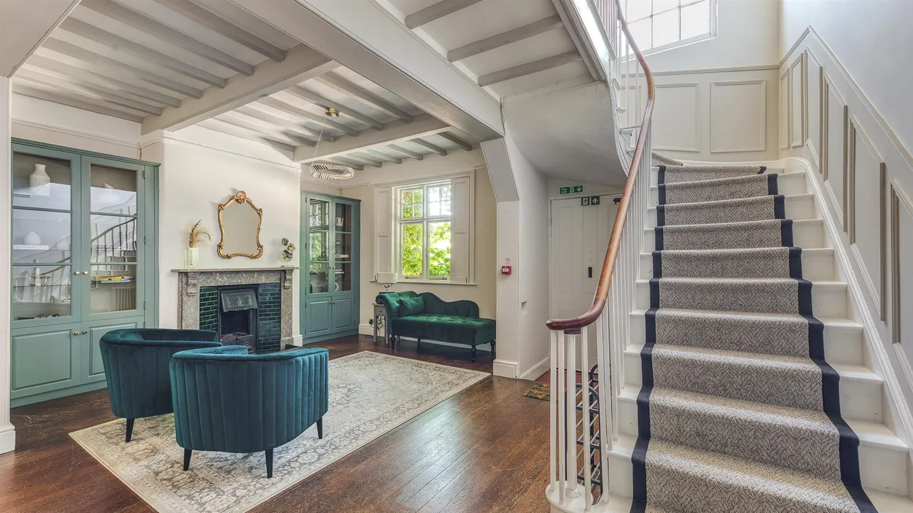 Mitre Drive, Repton, photo 2