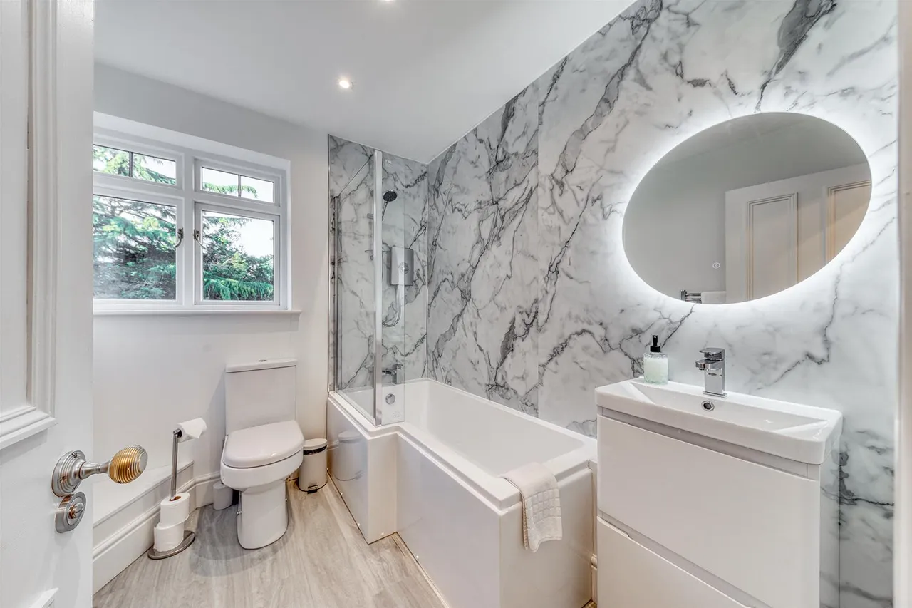 Mitre Drive, Repton, photo 49