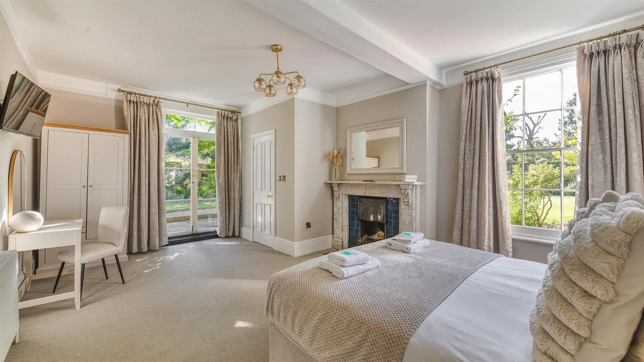 Mitre Drive, Repton, photo 17