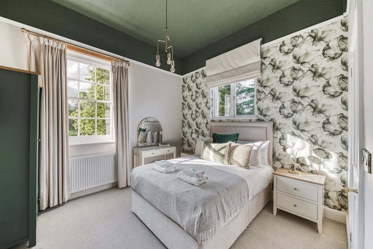 Mitre Drive, Repton, photo 41