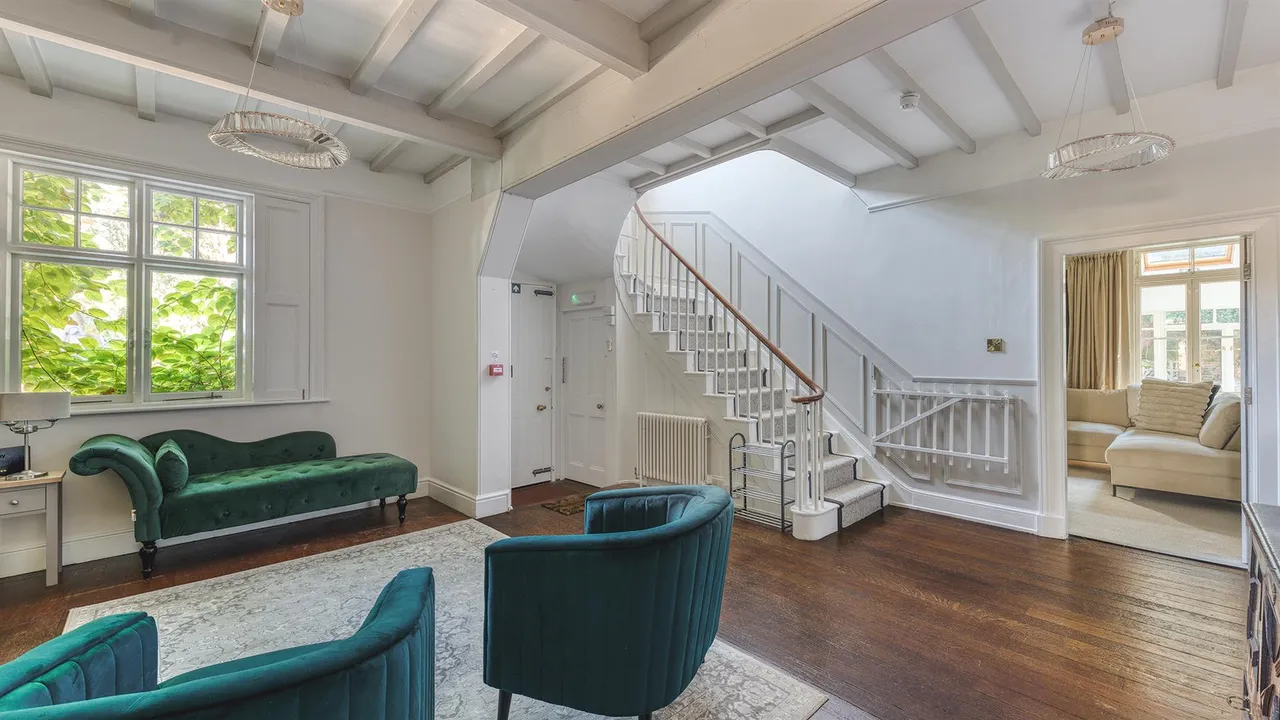 Mitre Drive, Repton, photo 5