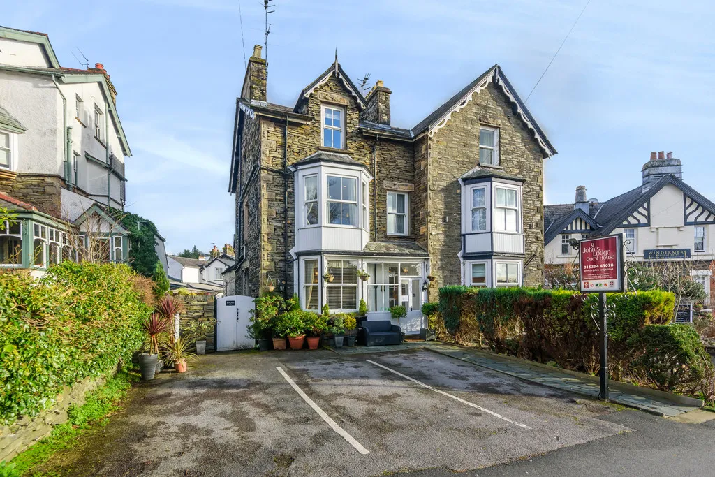 10 bed house for sale, Lake Road, Windermere, LA23