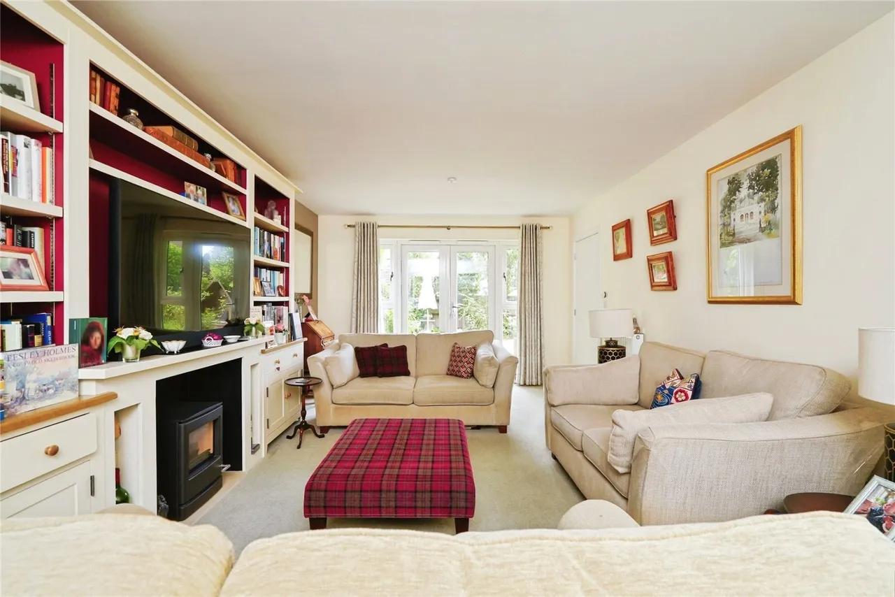Delfin Way, Upper Rissington, GL54, photo 6