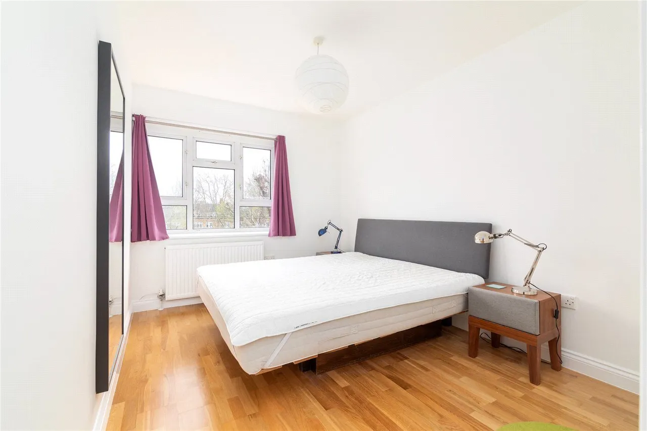 Larchfield House, Highbury Estate, N5, photo 4