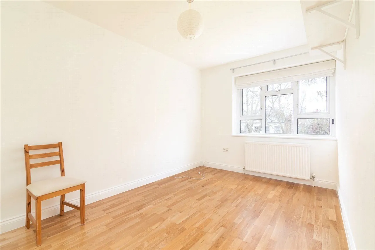 Larchfield House, Highbury Estate, N5, photo 7