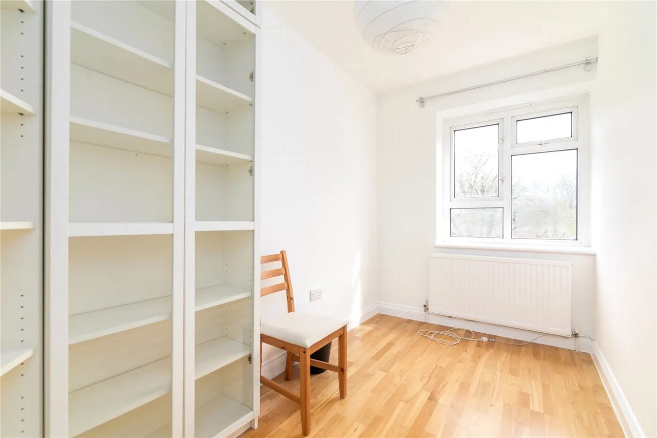 Larchfield House, Highbury Estate, N5, photo 17