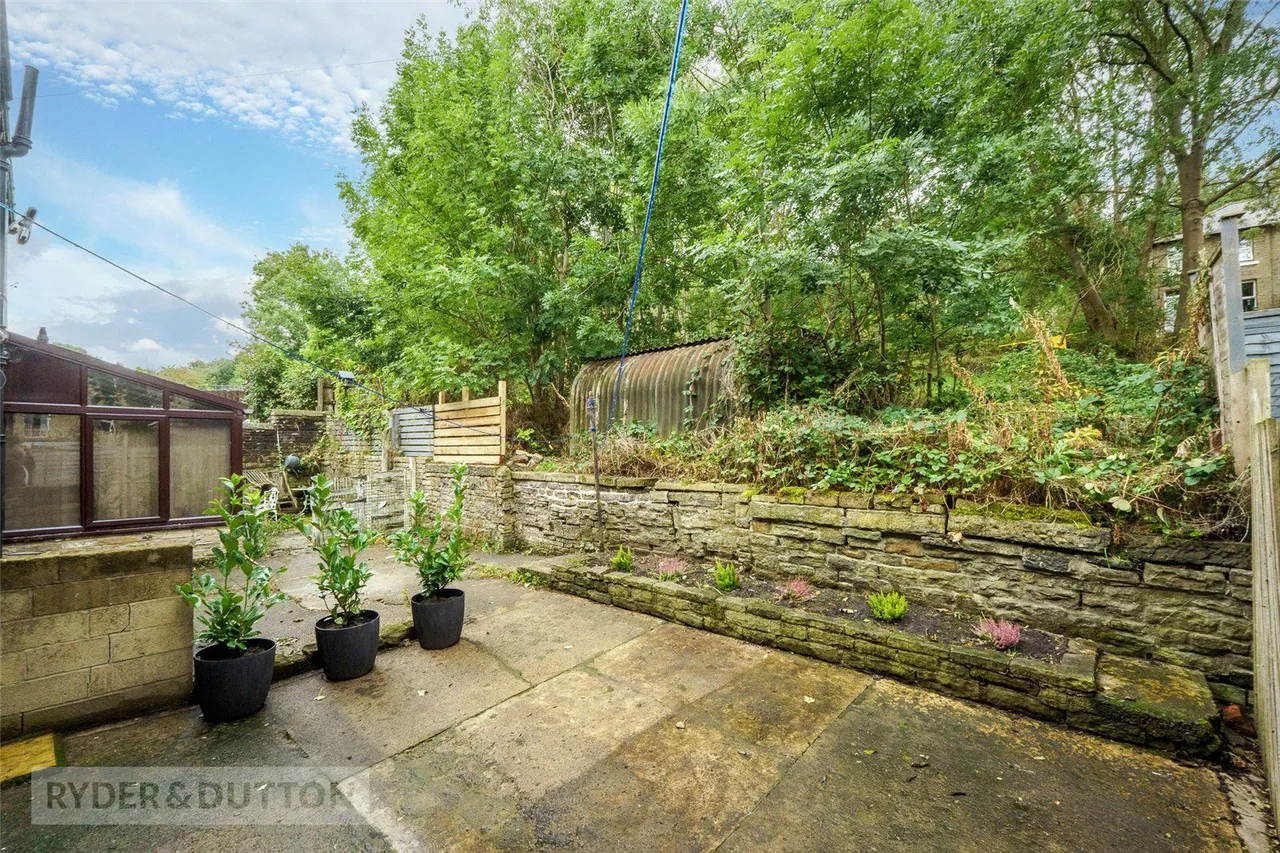 Manchester Road, Huddersfield, HD4, photo 15