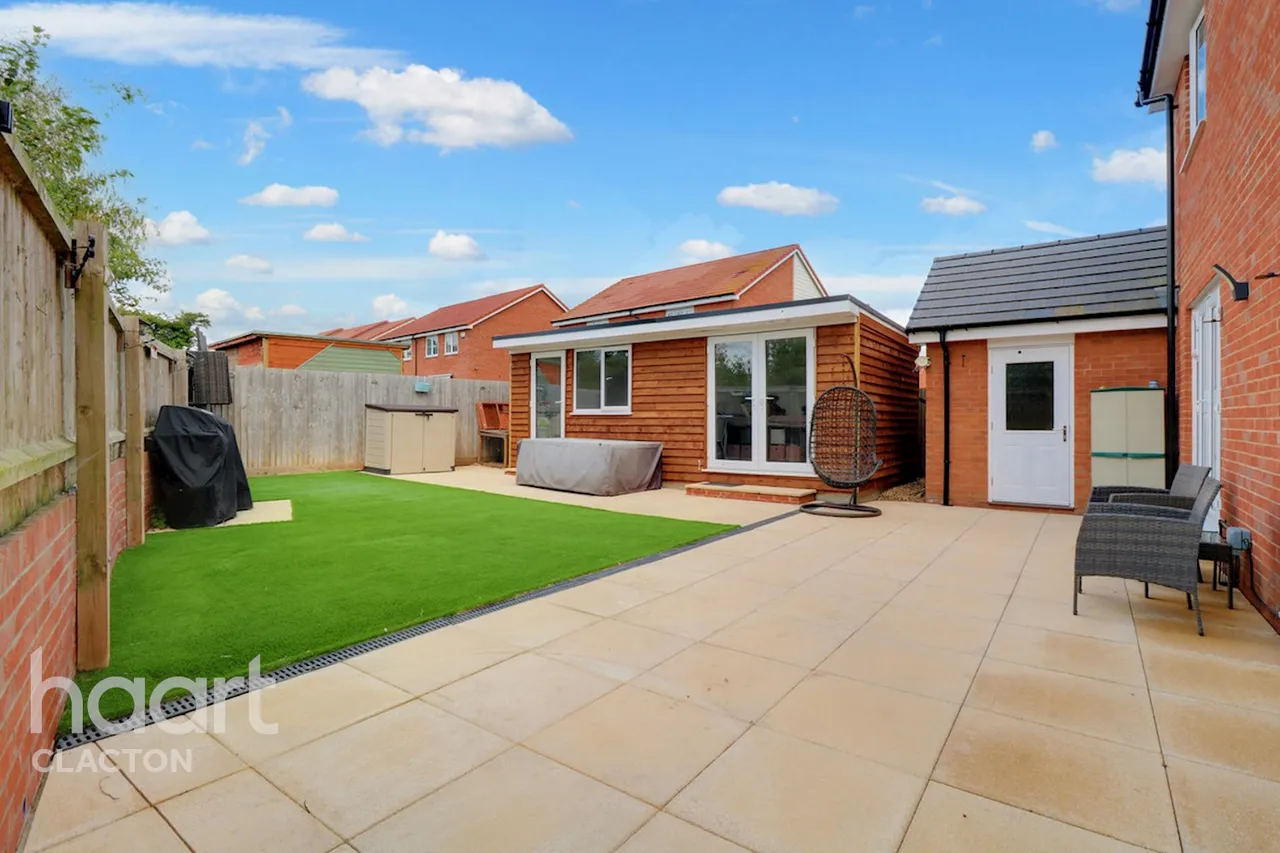 Skippers Way, Walton On The Naze, CO14, photo 19