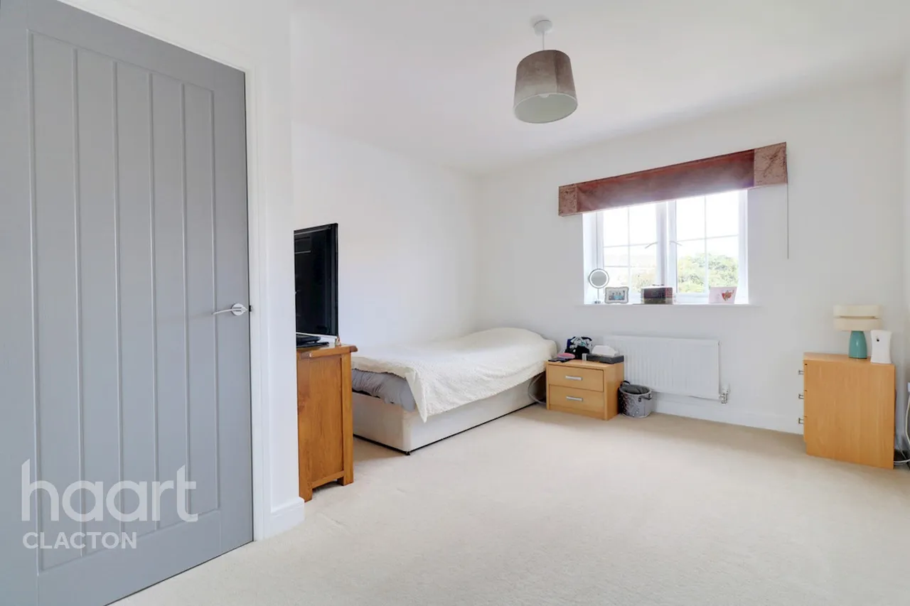 Skippers Way, Walton On The Naze, CO14, photo 13
