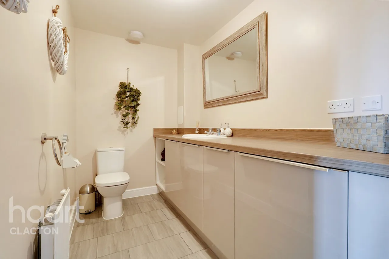 Skippers Way, Walton On The Naze, CO14, photo 7