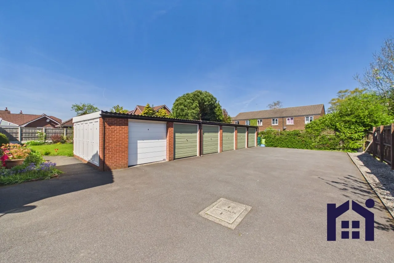 St. James Lodge Slater Lane, Leyland, PR26 7SB, photo 14