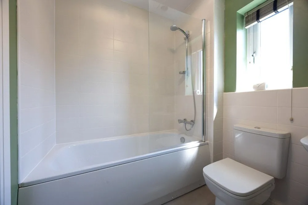 Bainite Grove, Newport, NP19, photo 10