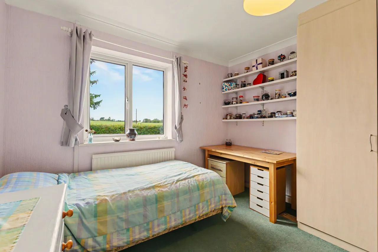 Verney Close, Butlers Marston, CV35, photo 19