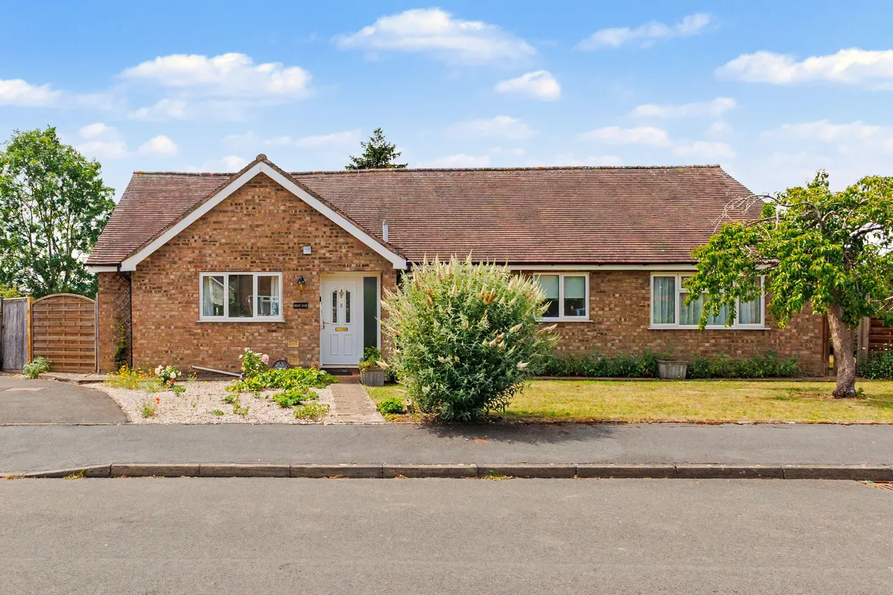 Verney Close, Butlers Marston, CV35, photo 36
