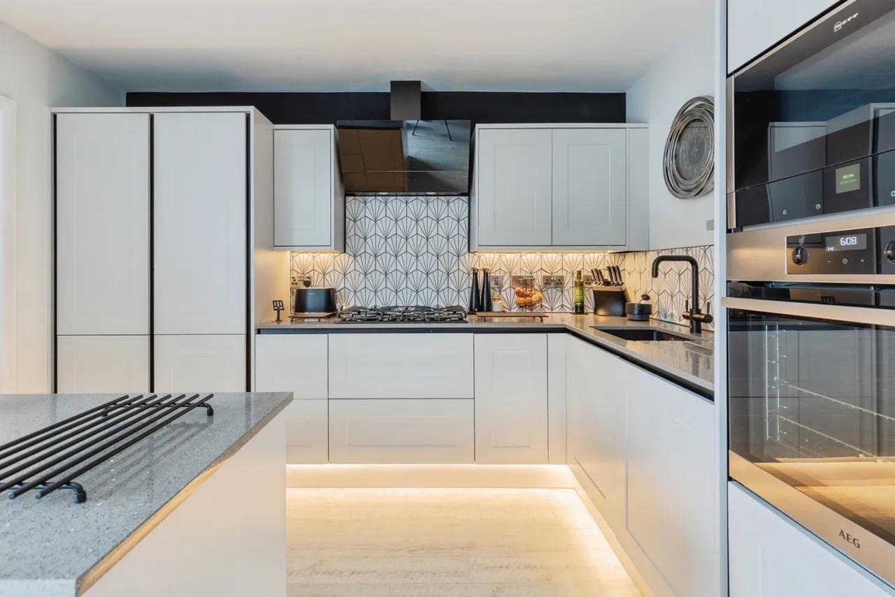 Bailey Avenue, Meon Vale, CV37, photo 6