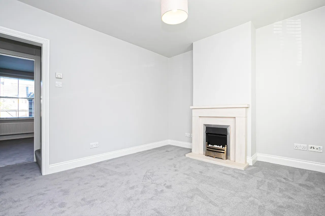 Smarts Lane, Loughton, IG10 4BP, photo 5