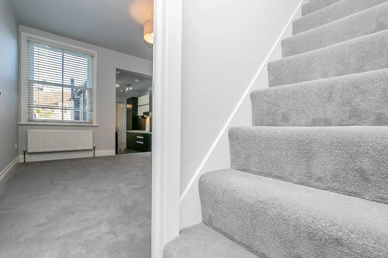 Smarts Lane, Loughton, IG10 4BP, photo 7
