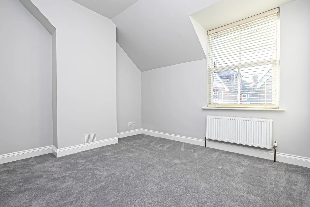 Smarts Lane, Loughton, IG10 4BP, photo 2
