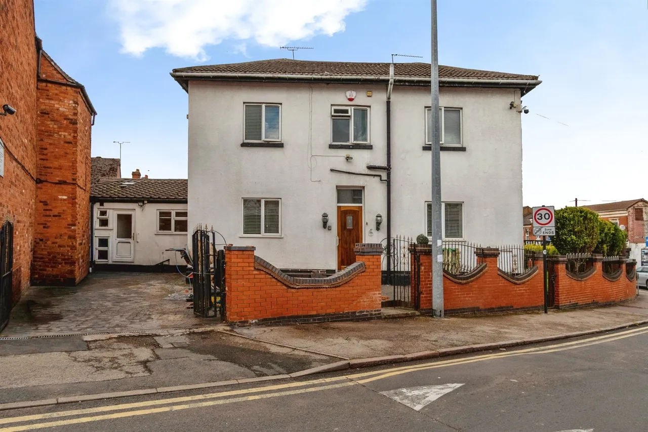 4 bed house for sale, Little Caldmore, Walsall, WS1