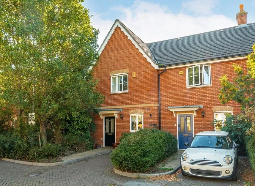 3 bed house to rent, Garvary Road, E16