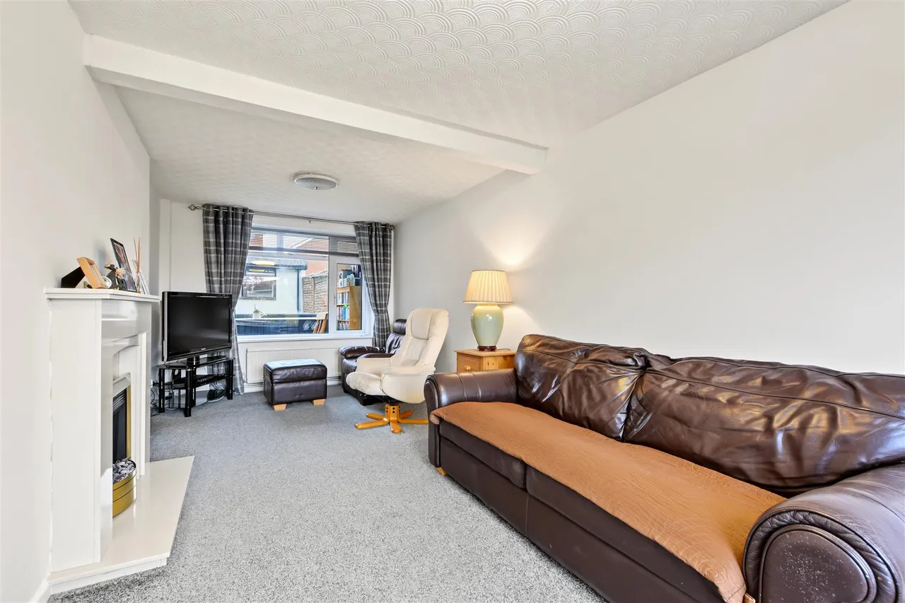 Flatts Lane, Calverton, NG14, photo 4