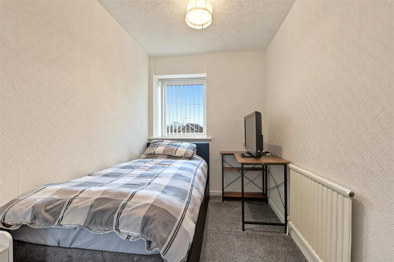Flatts Lane, Calverton, NG14, photo 7