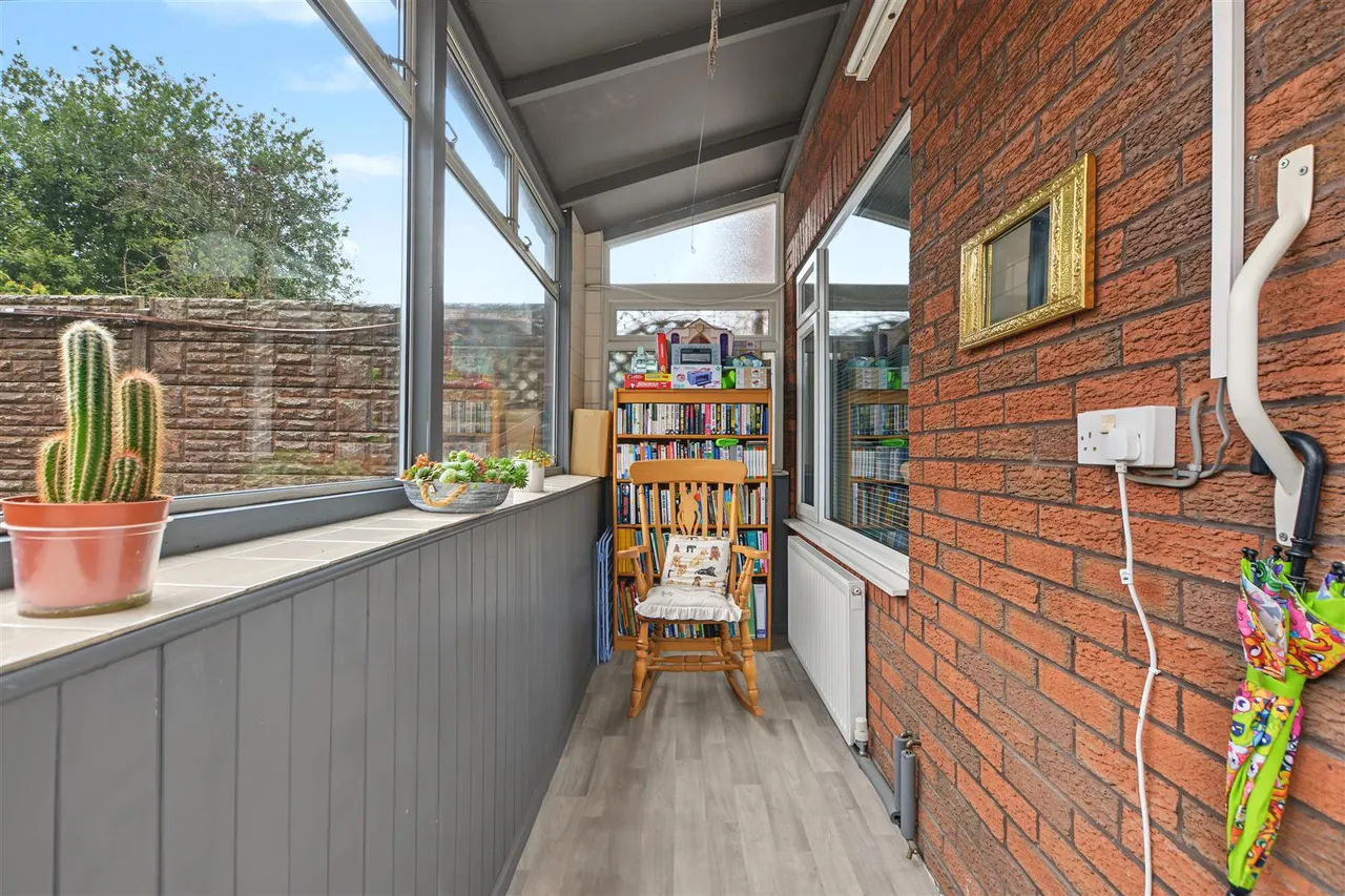 Flatts Lane, Calverton, NG14, photo 9