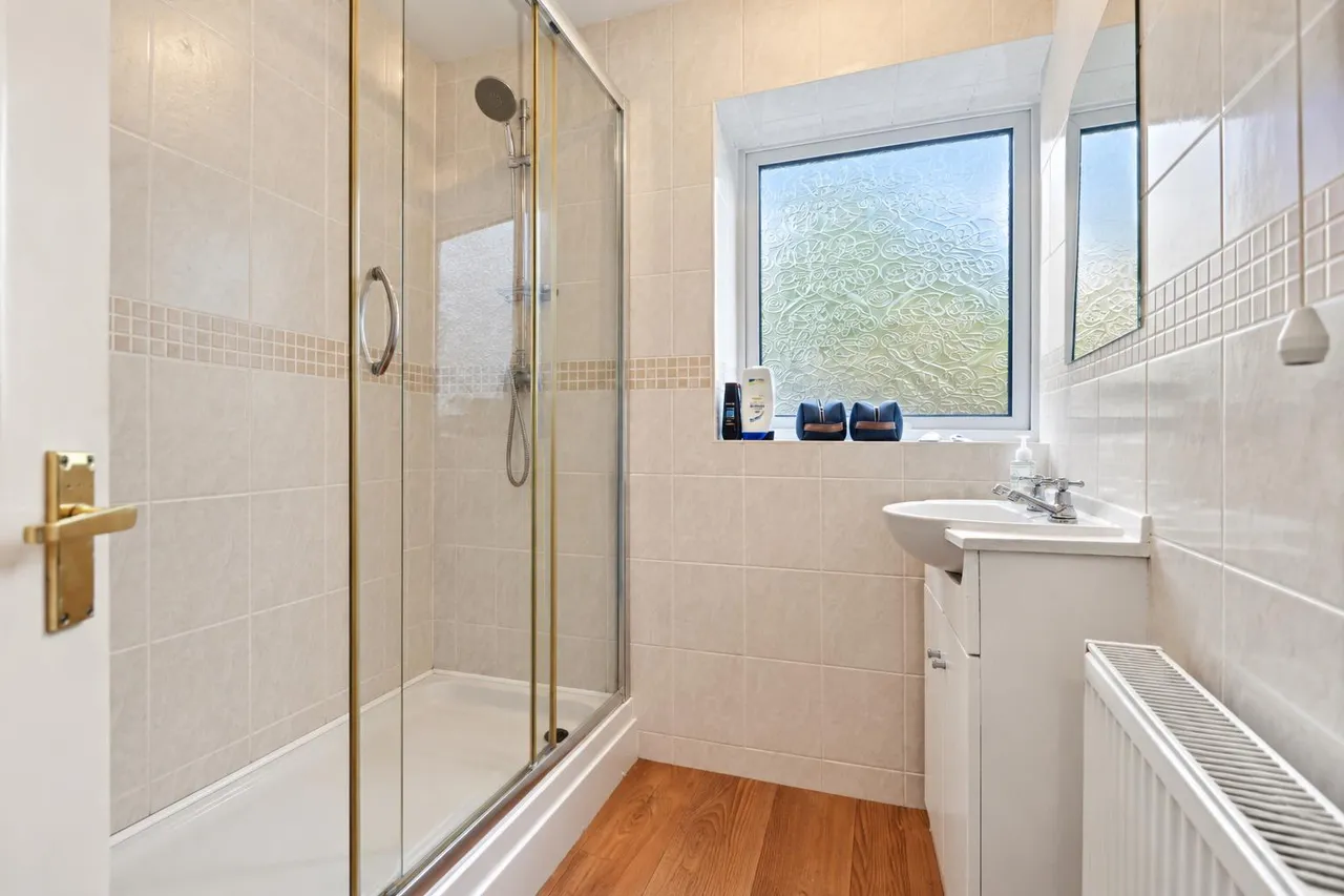 Flatts Lane, Calverton, NG14, photo 8