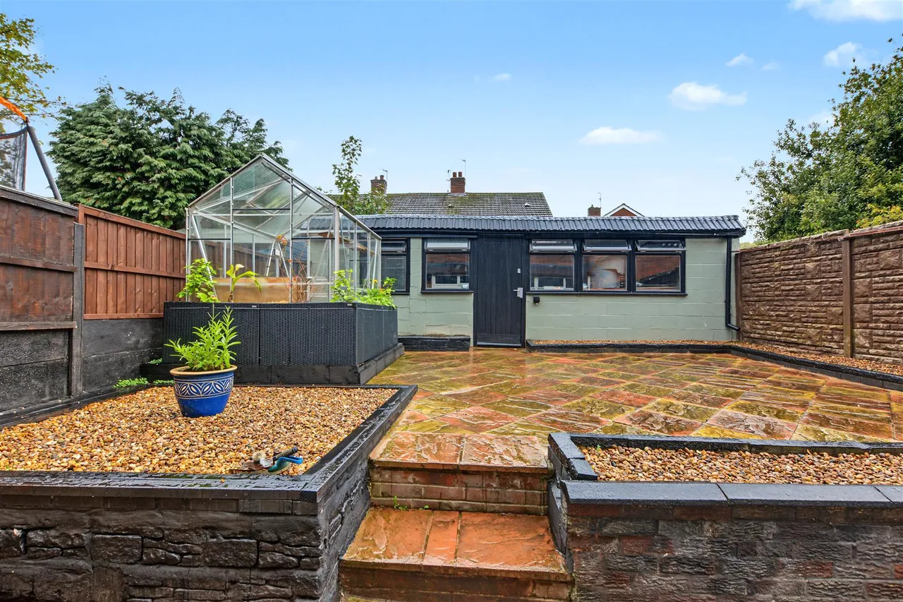 Flatts Lane, Calverton, NG14, photo 10