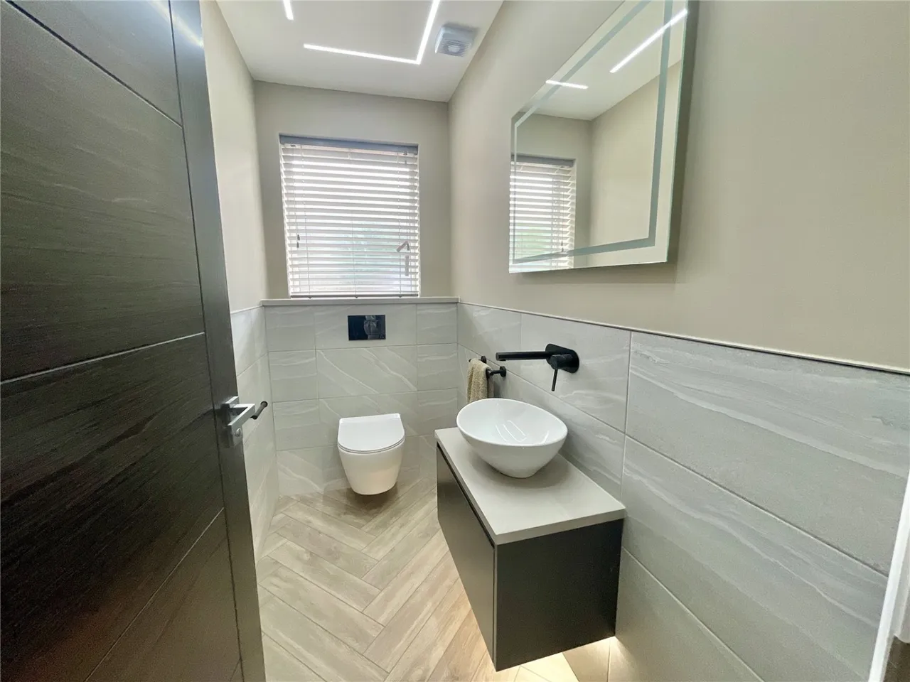 Barnsley Road, Brierley, S72, photo 9