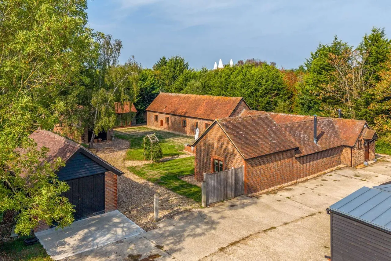 Darman Lane, Paddock Wood, TN12, photo 3