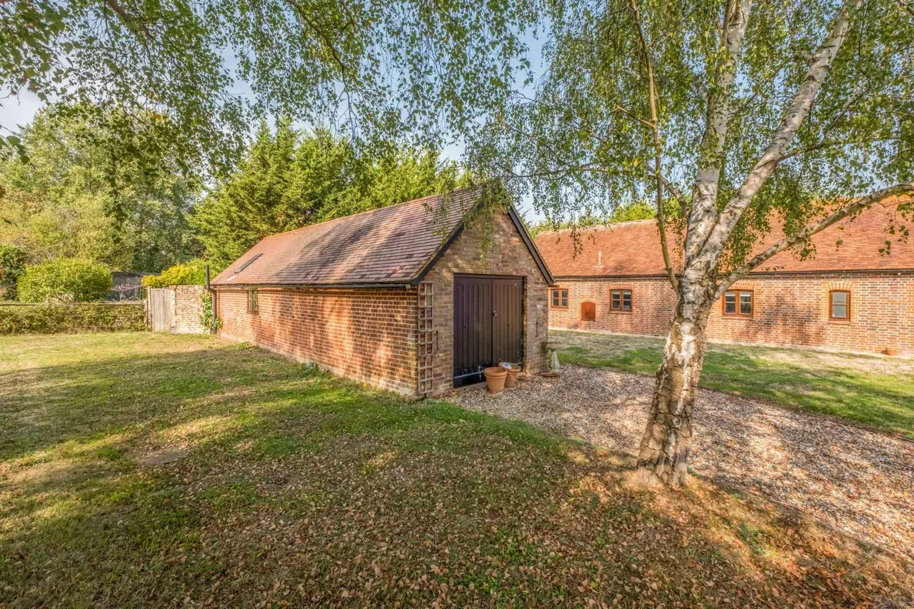Darman Lane, Paddock Wood, TN12, photo 18