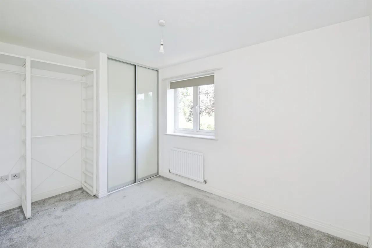 Drovers Close, Balsall Common, CV7, photo 4