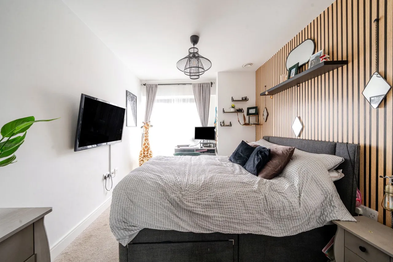 Longfield Avenue, W5, photo 5